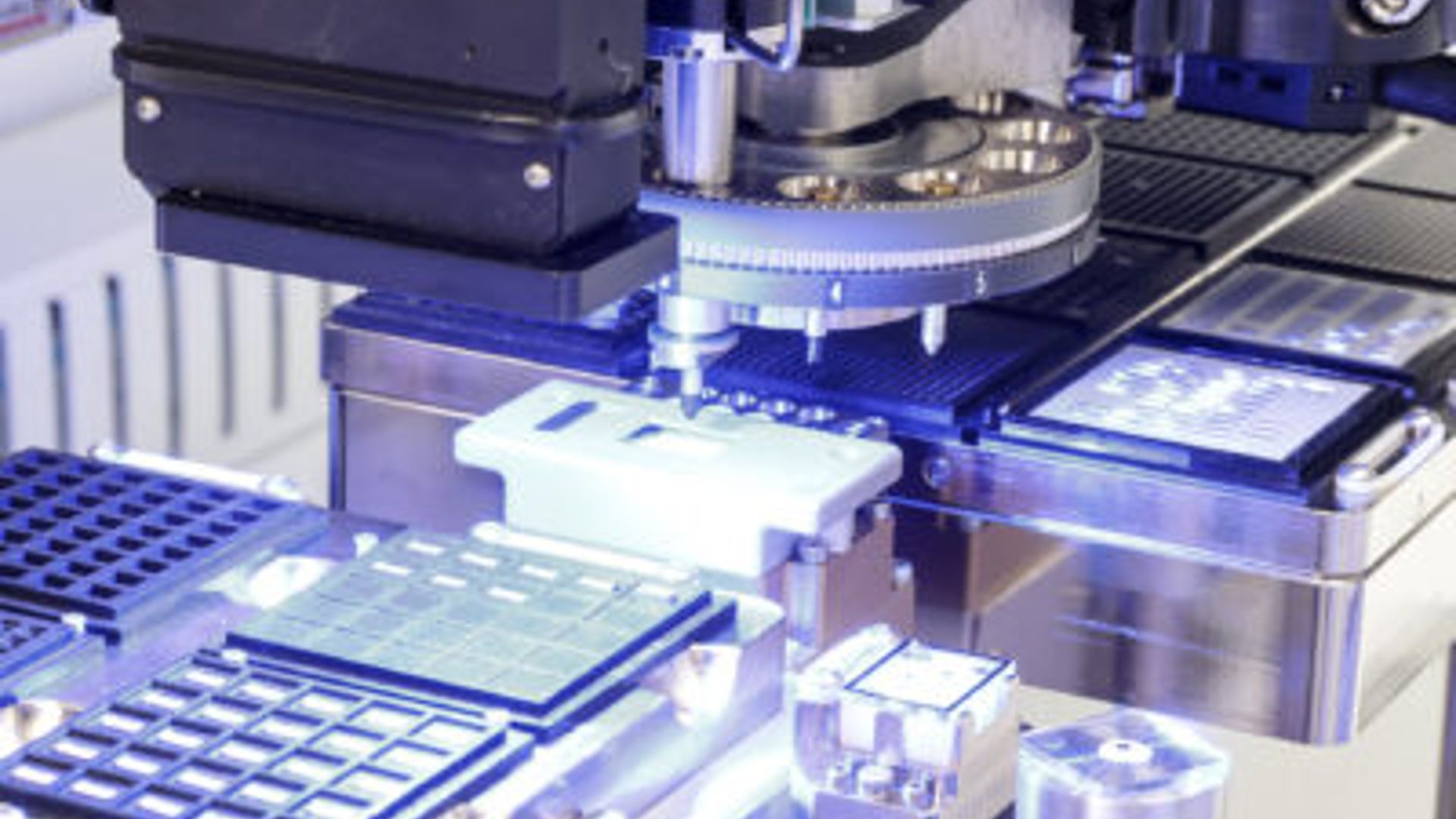 MRSI-H自动吸嘴更换系统（转塔式专利设计）