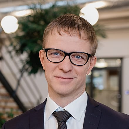 Ekonomi- och finansdirektör och Sr VP Corporate Development, 