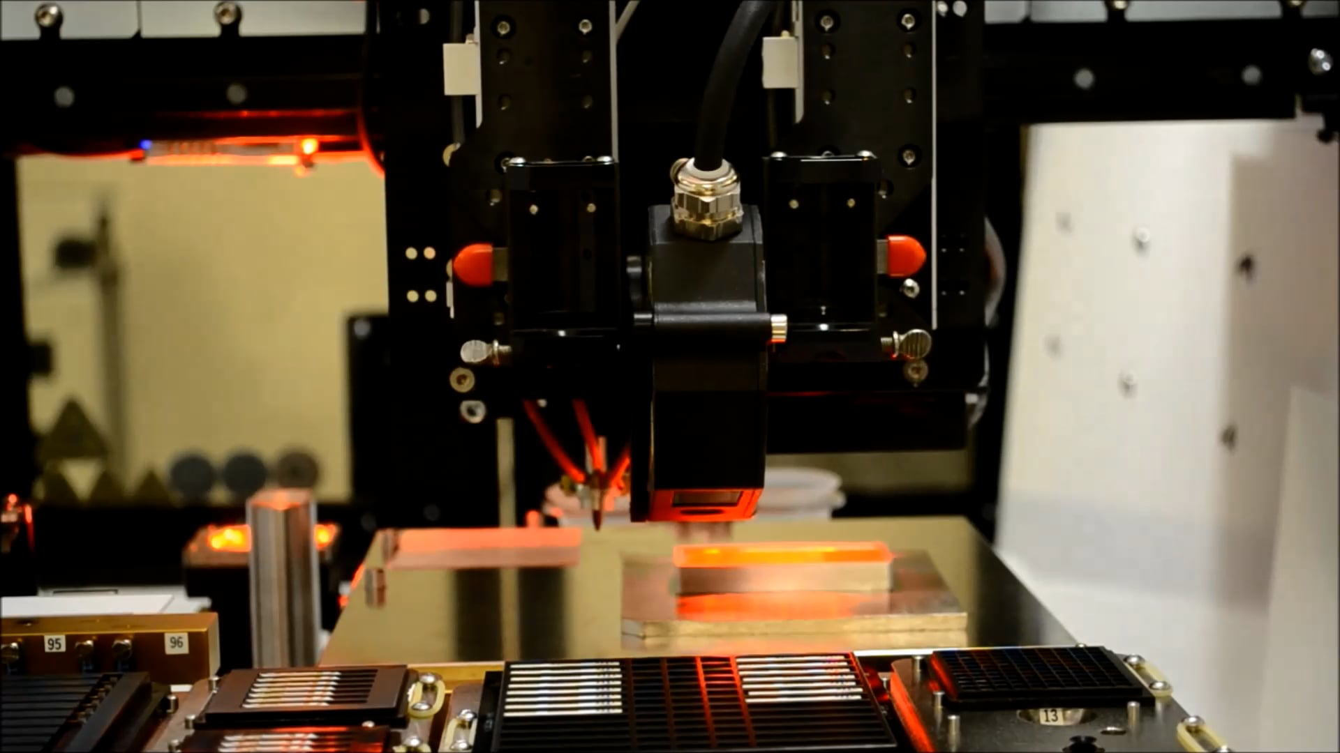 MRSI-M3 die bonder video