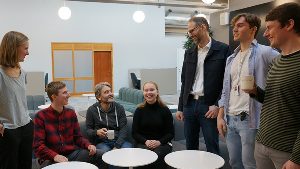 Disa, Martin, Nur (coach optics), Ilma, Peter (manager), Gustav and Andreas (manager, coach ejector)