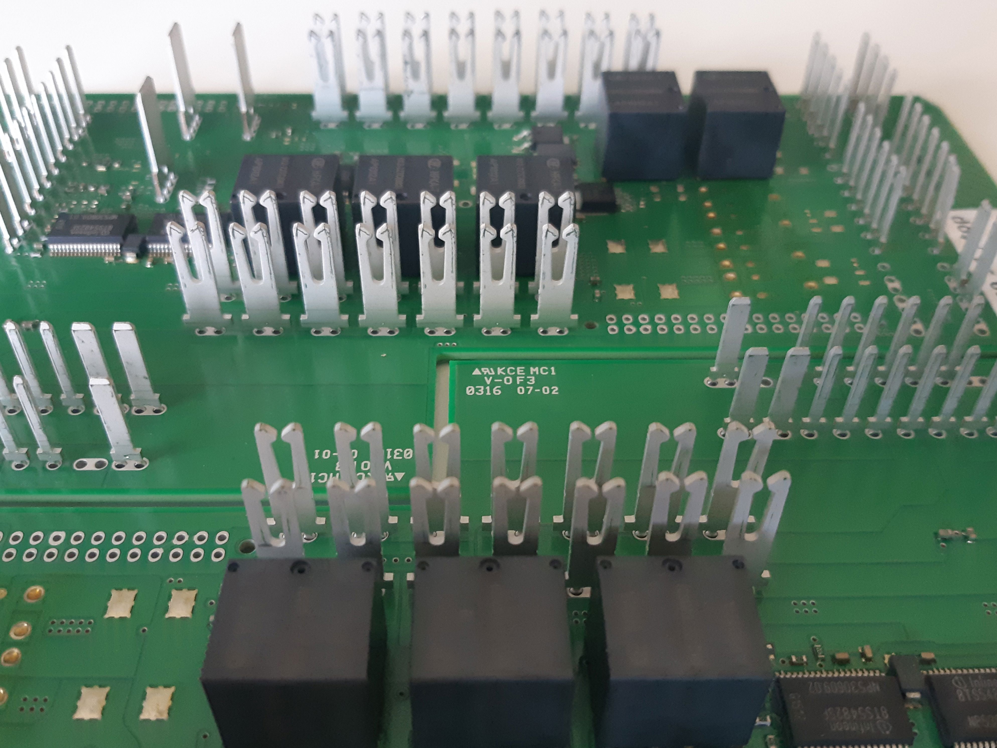 Fork connector, IGBT modules - power elements are common press-fit electronic components