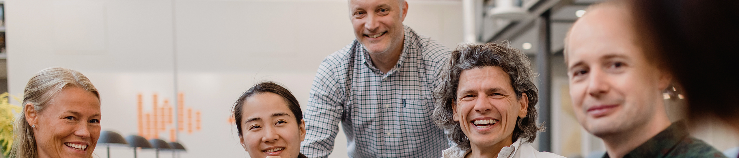 Employees in Täby talking