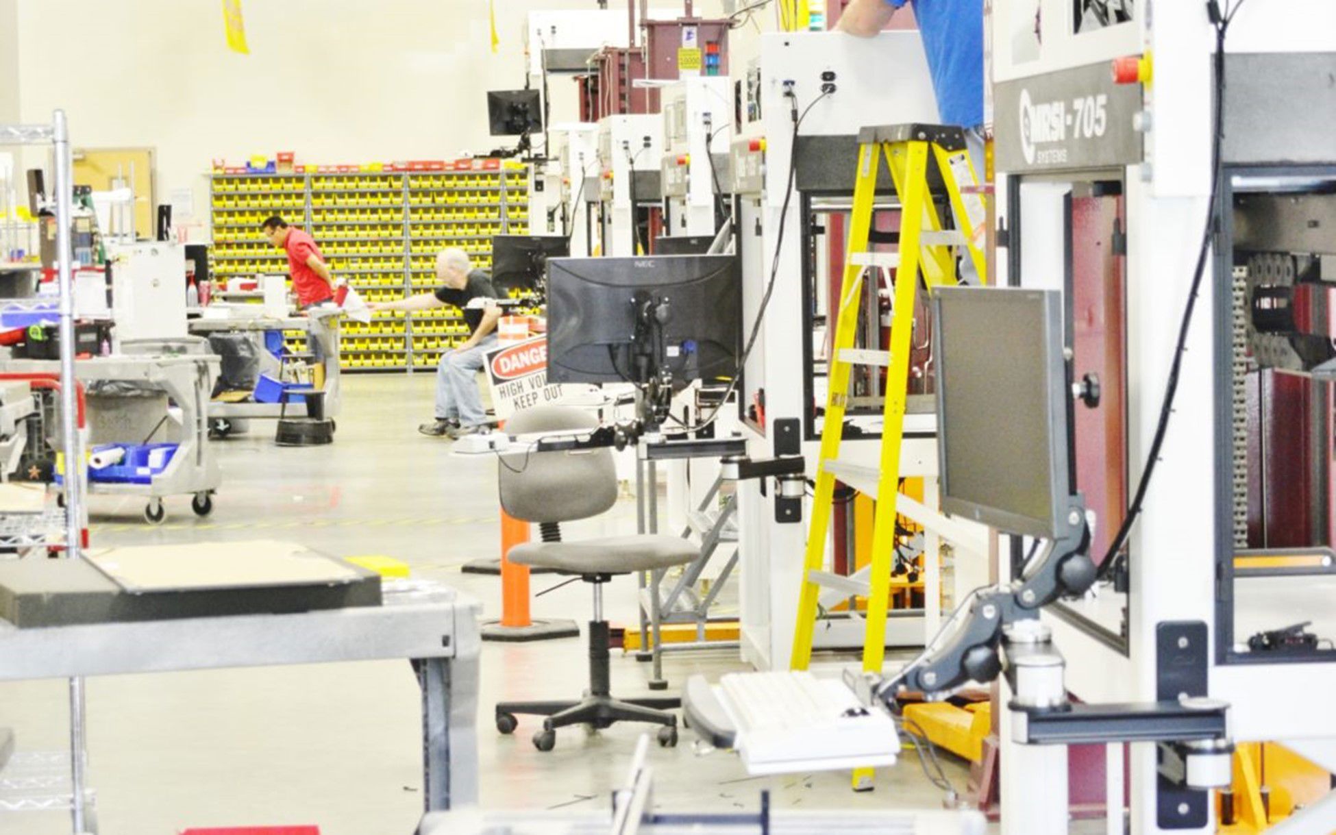 Mycronic_Die Bonding_Blog Image_How Does MRSI Systems Manufacture to customers spec